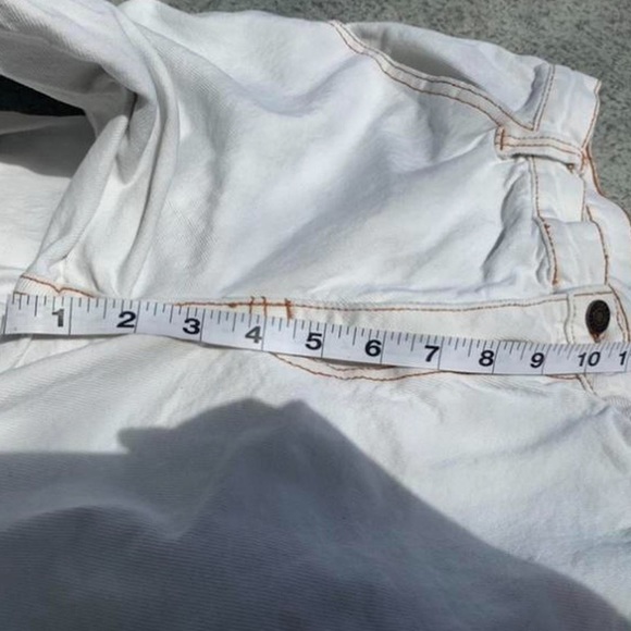 brandy melville tatum white low rise cargo jean - Picture 4 of 5